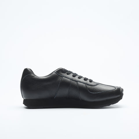 tabito28 / Tabi Trainer Leather / All-Black