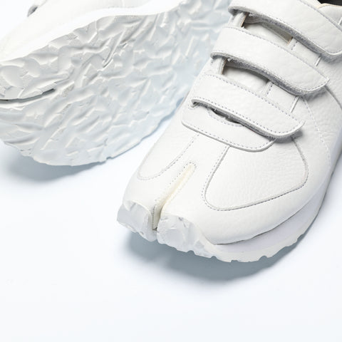 tabito27 / Truss Trainer / All-White