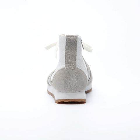 tabito26 / Brace Trainer / White