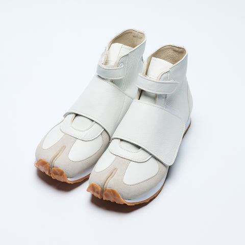 tabito61 / Truss Trainer High / White