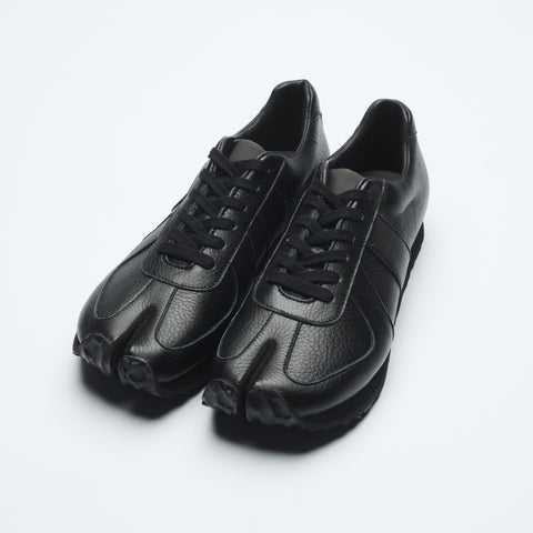 tabito28 / Tabi Trainer Leather / All-Black