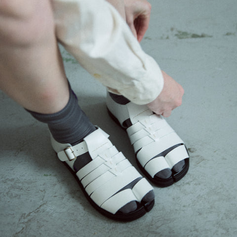 tabito10 / Tabi Sandals / White
