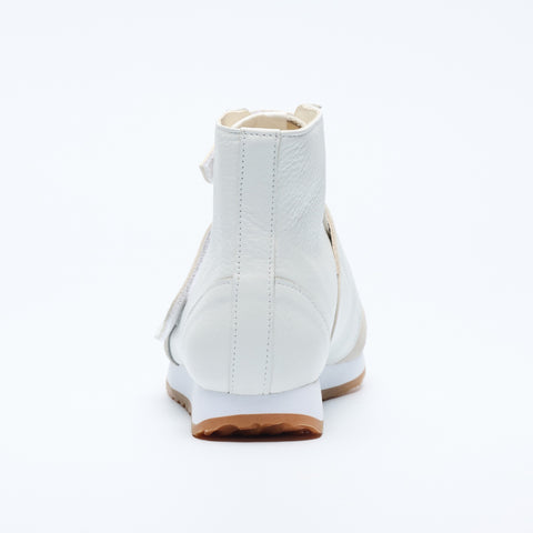 tabito61 / Truss Trainer High / White