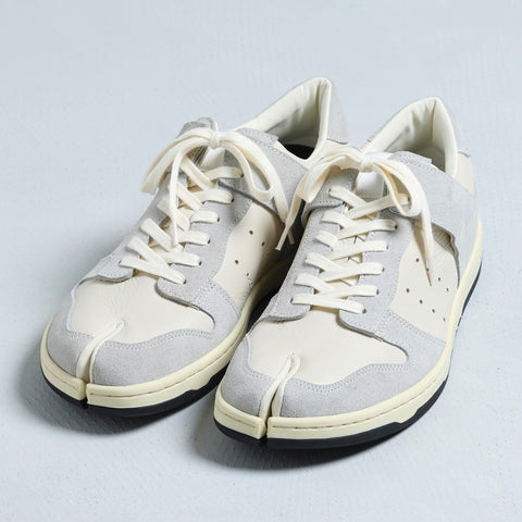 tabito16 / Leap Trainer-Low White